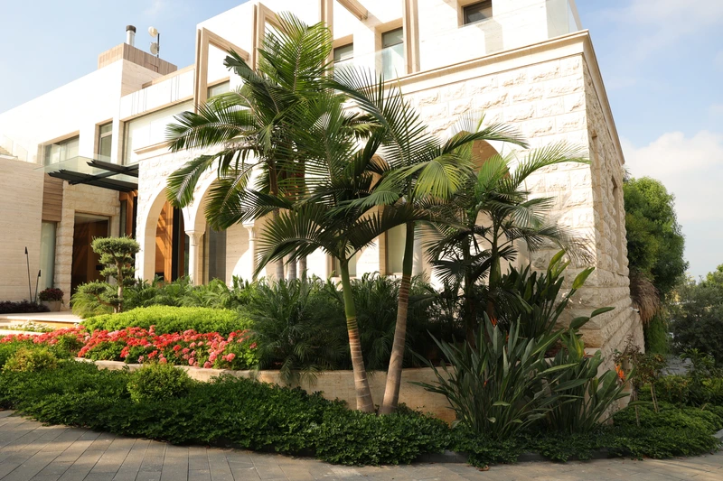 Landscape designed and delivered by Vert Veine