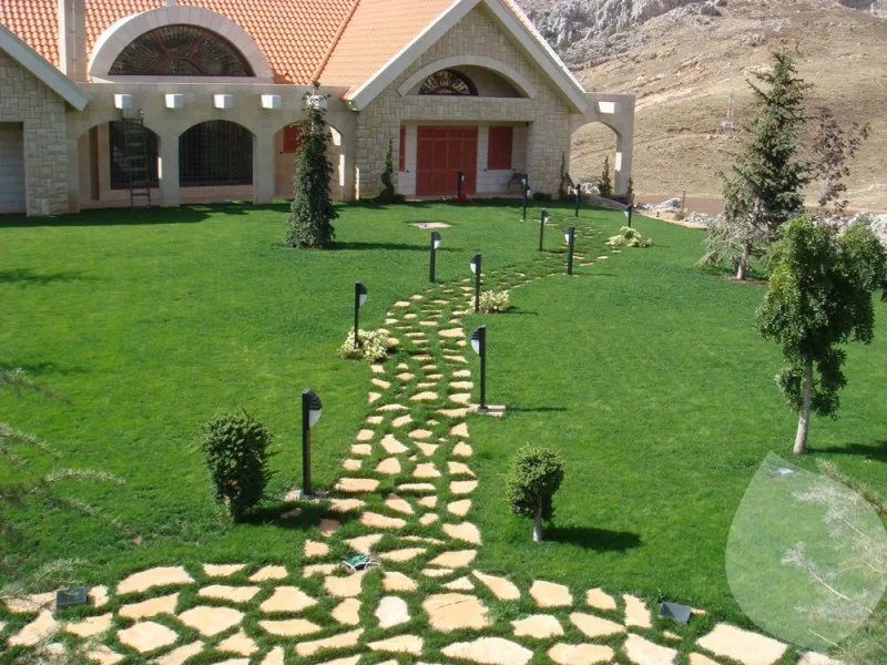 Landscape designed and delivered by Vert Veine